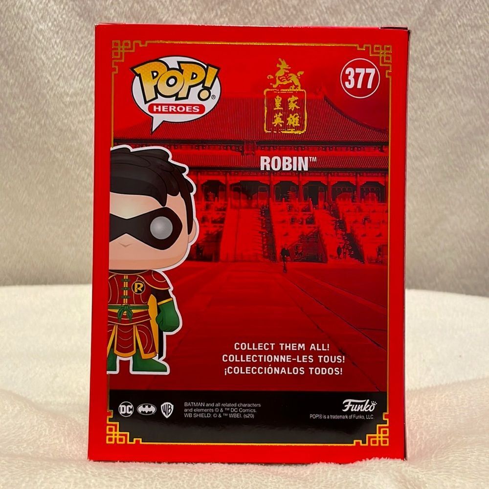 Funko POP Heroes- Robin #377 Imperial Palace- NWT - Picture 3 of 6